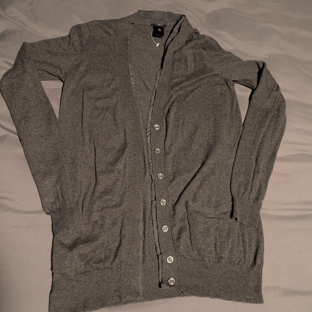 NWOT Ann Taylor | Loft | Dark Grey Button-up Cardigan with Pockets, Size M